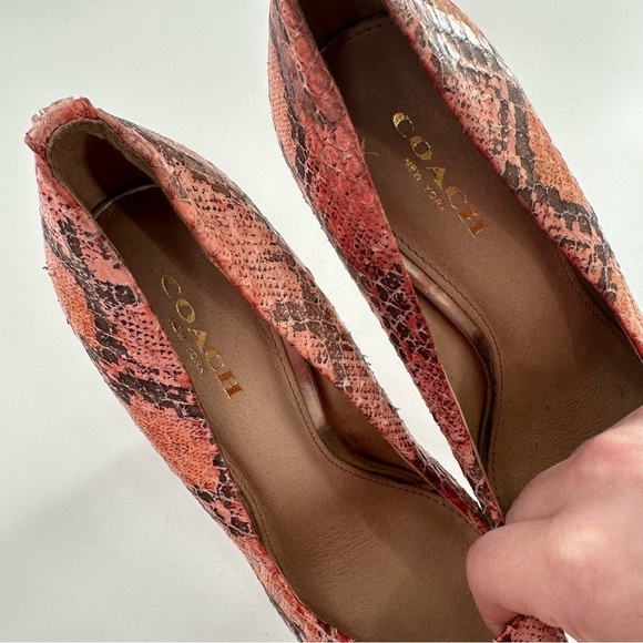 Coach heels 5.5 35.5 pink snakeskin embossed leather python stilettos barbiecore - Picture 10 of 12